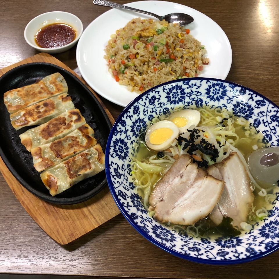 餃子王 あま市花正店