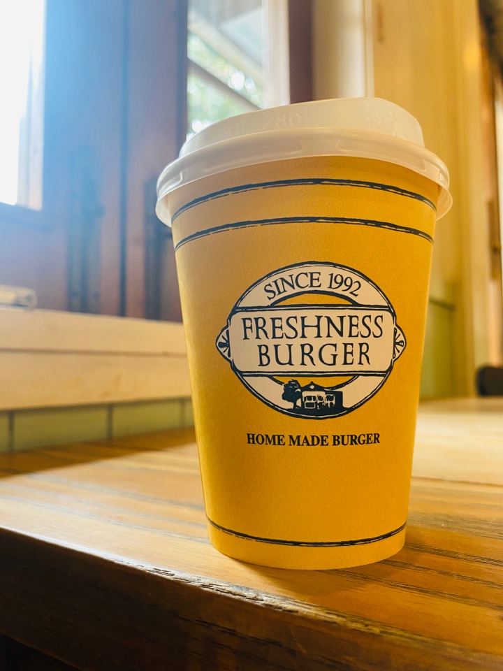 FRESHNESS BURGER(フレッシュネスバーガー) 新宿6丁目店