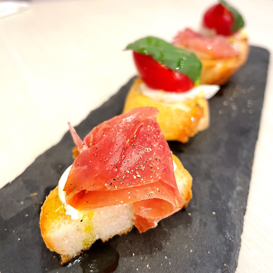 狼なんかコワくない すすきの店