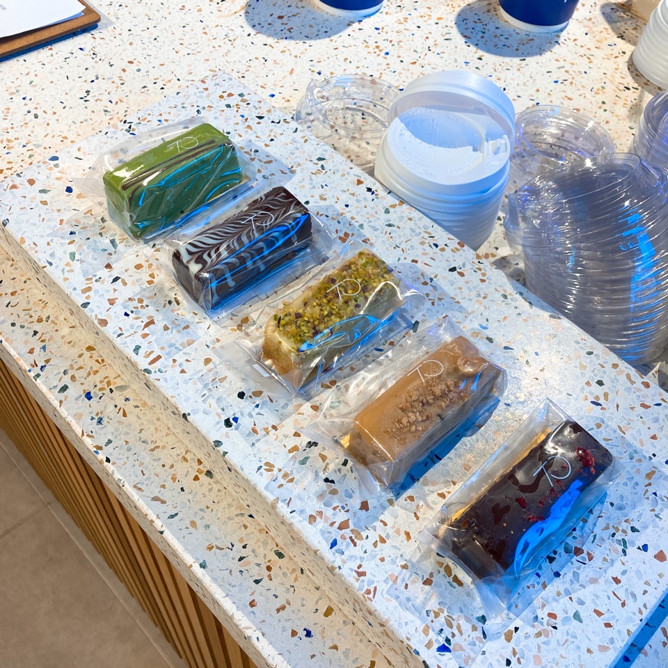 岡崎東海オンエア りょうくんのカフェ R Coffee Stand ツクツク グルメ 投稿型グルメデーターベース