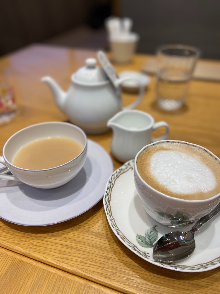 アトリエ&カフェ トップスセンガワ クイーンズ伊勢丹仙川店