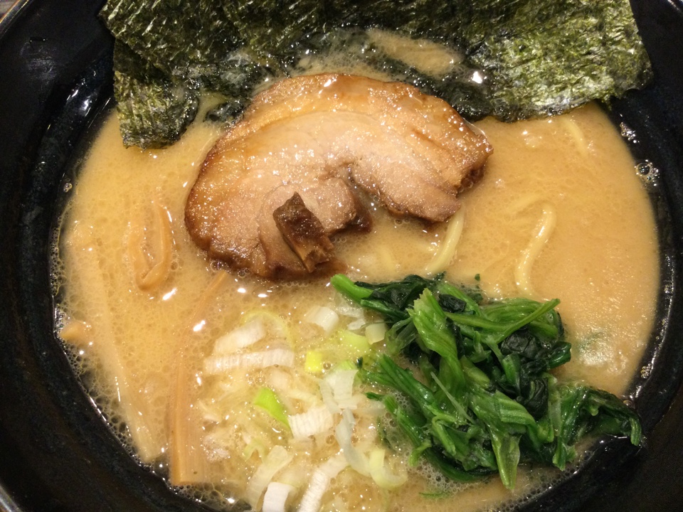 横浜家系ラーメン 坂戸家