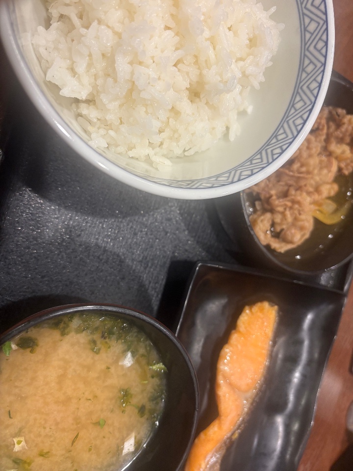 吉野家 JR姫路駅店