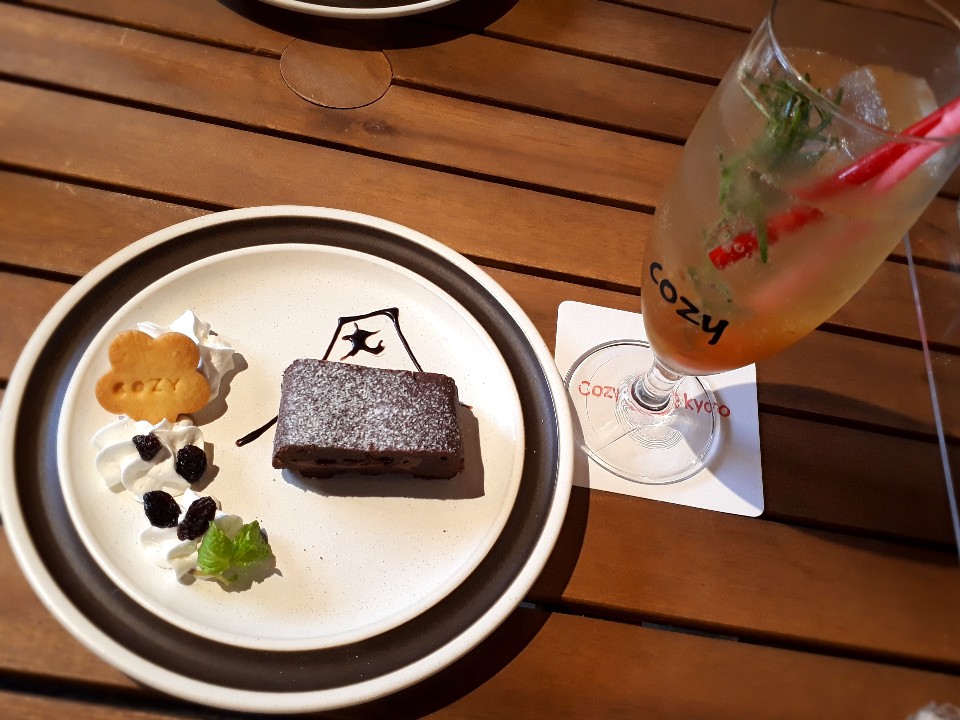 Cozy cafe kyoto