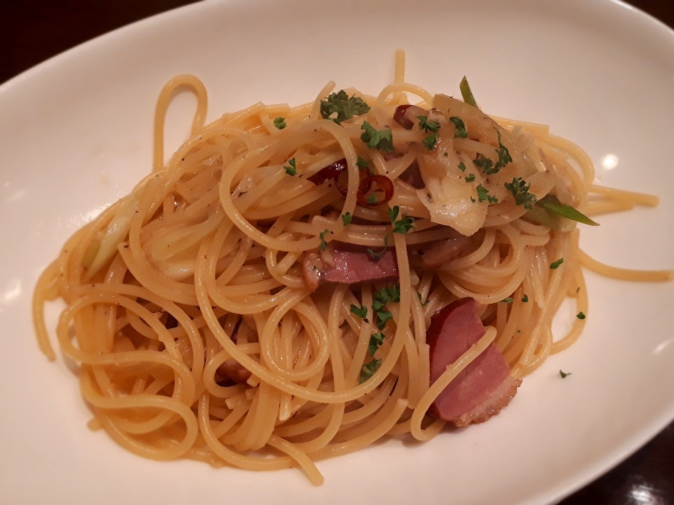 湘南台駅西口から歩いてすぐのとこにあ アランチャ ツクツク グルメ 投稿型グルメデーターベース