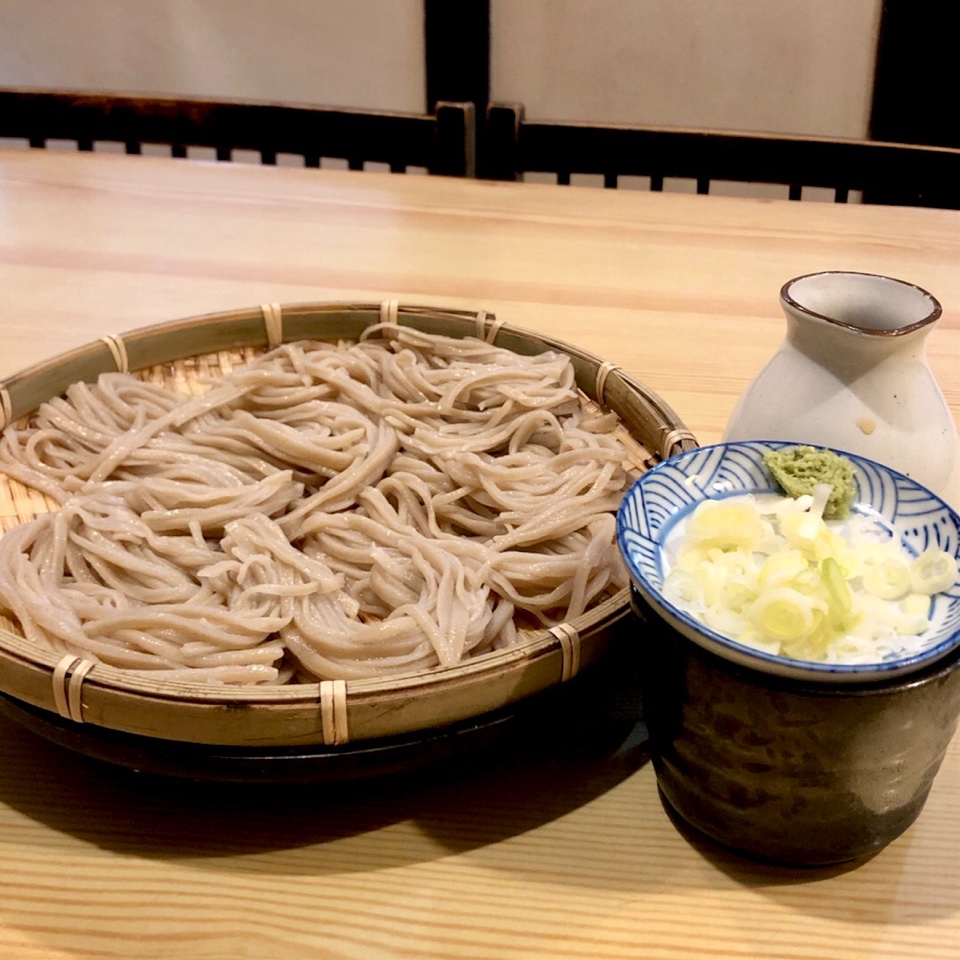 戸隠手打そば 二葉屋 駅前店