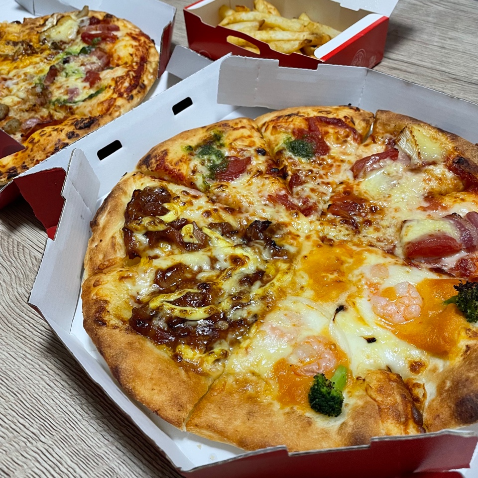 ピザハット 豊中西泉丘店