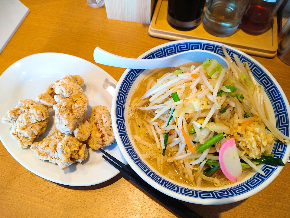 タンメン トナリ 稲毛山王店