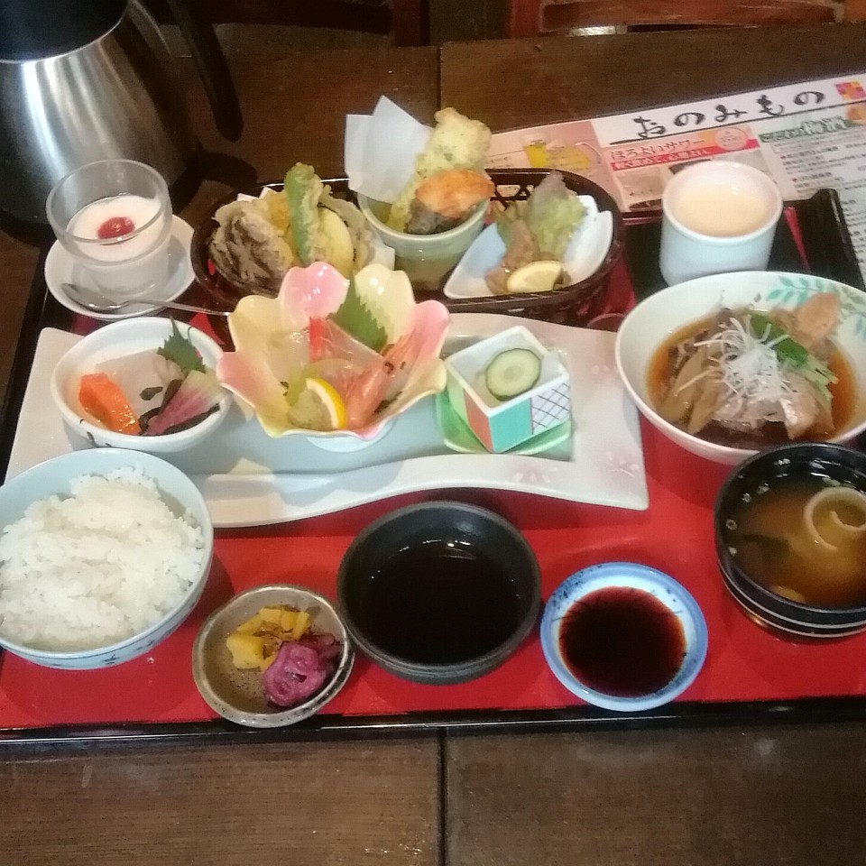 うみ膳やま膳 緑井店