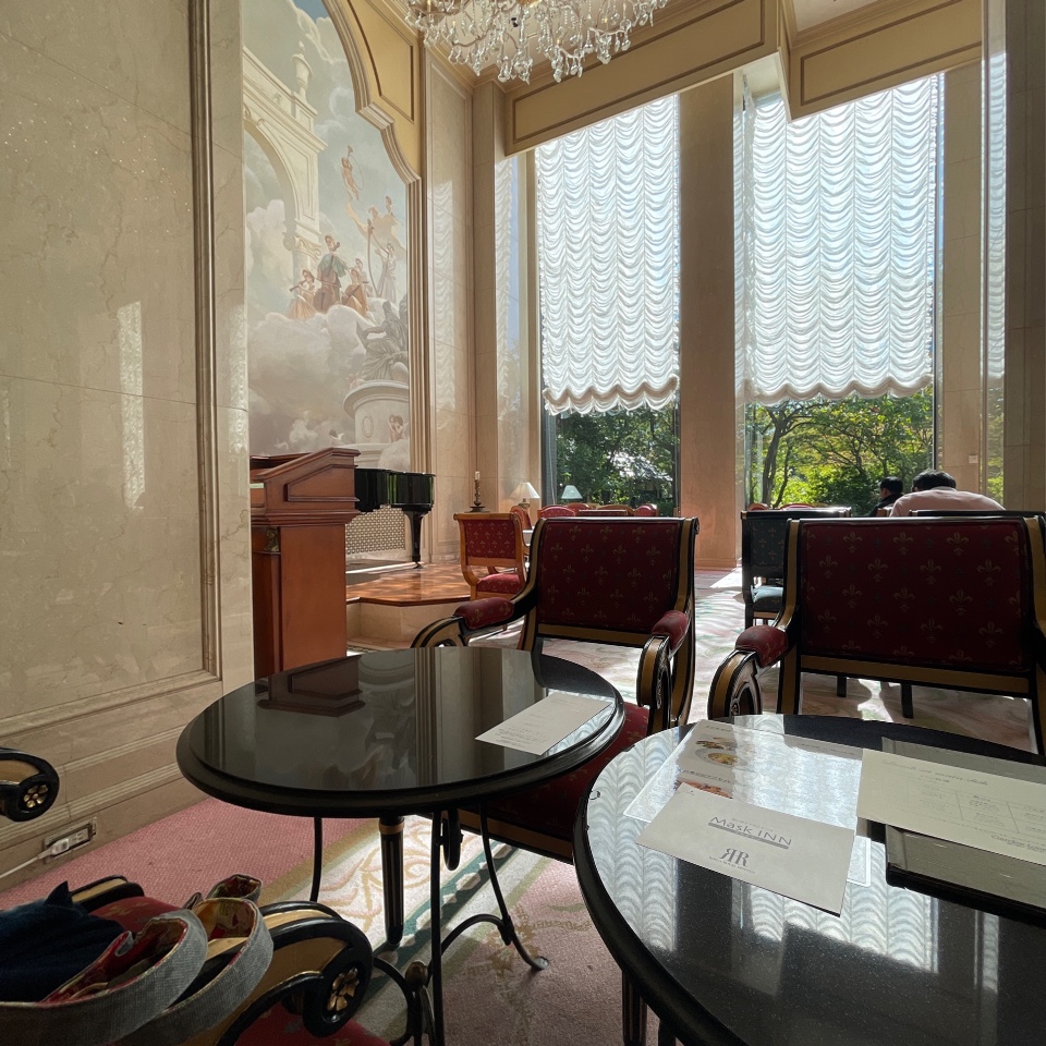 美しい日本庭園を眺めながら ゆっくり リーガロイヤルホテル東京 ガーデンラウンジ ツクツク グルメ 投稿型グルメデーターベース