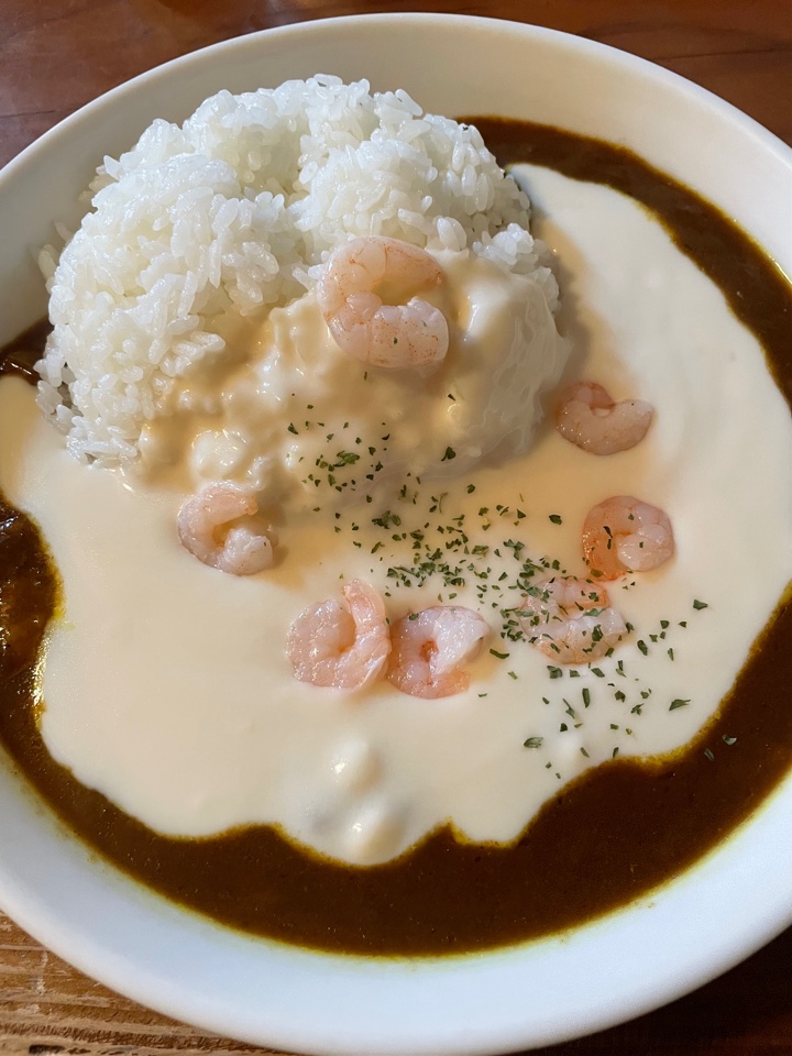 ローレル 稲田堤店