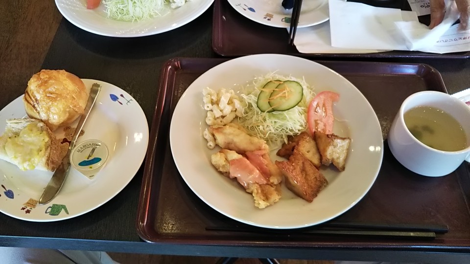 パセオカフェベーカリー 若江岩田店