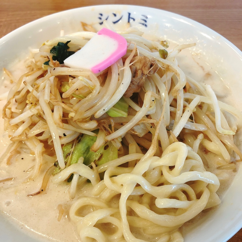 極濃湯麺 シントミ 藤岡店