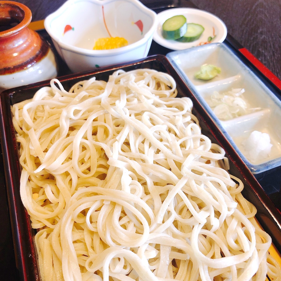 石挽蕎麦 花の木