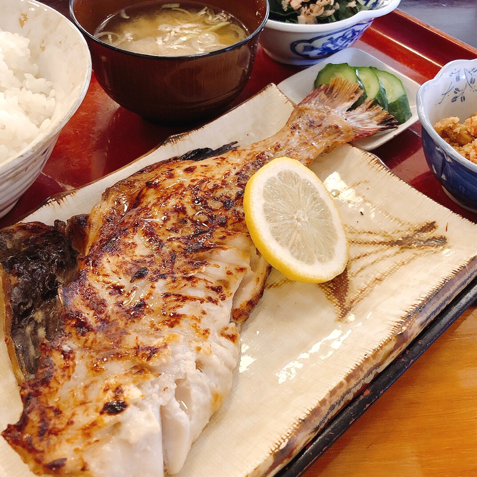 どんどん定食