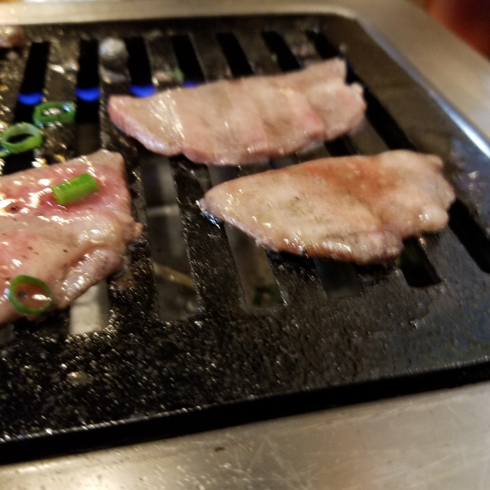 大衆焼肉 さんきらく