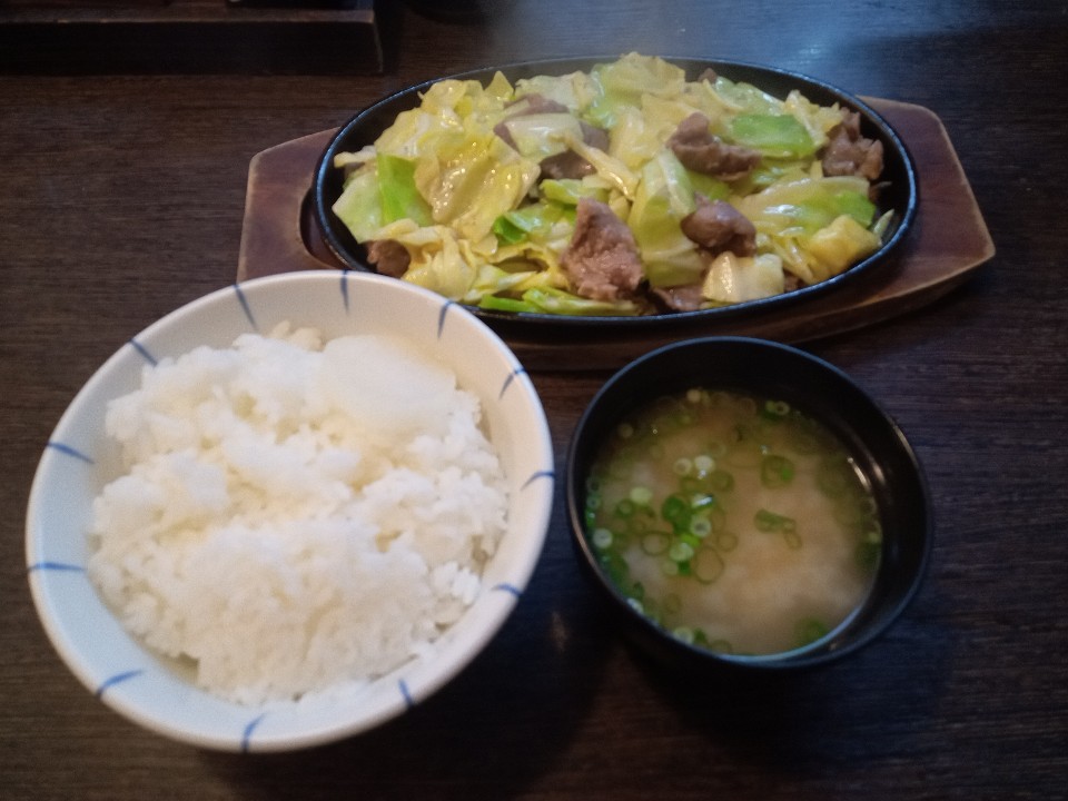 スタミナ鉄板博多アイアンマン平尾店