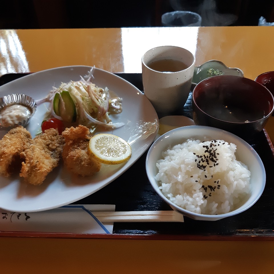 ごはんやCAFE 蔵屋敷