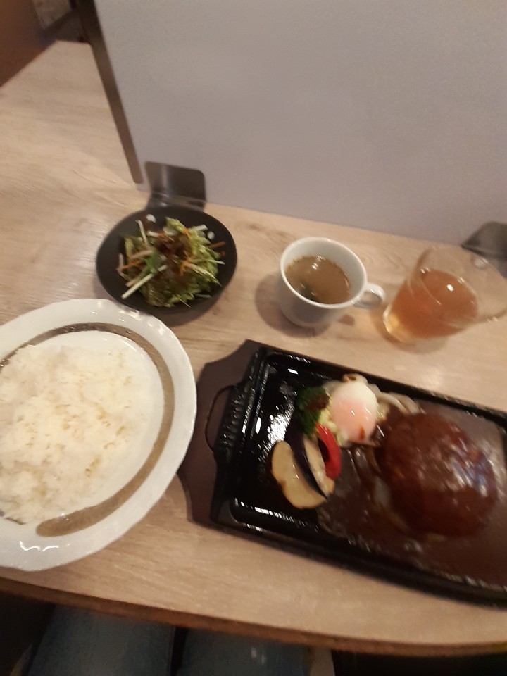 炭火焼ペンザンス ～絆～