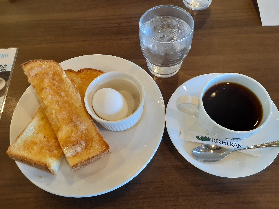 珈琲館 次郎丸店
