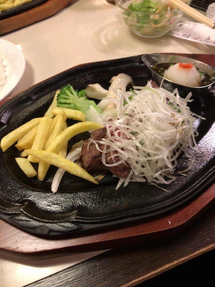 肉の万世 高島平店