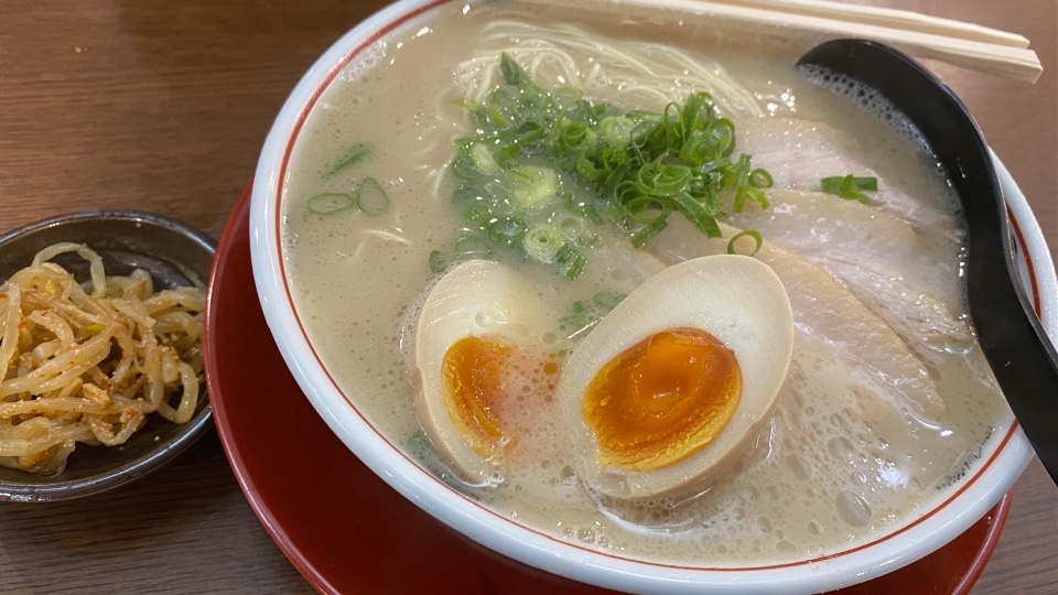 豚骨ラーメン まる 安 ツクツク グルメモバイル 投稿型グルメデーターベース