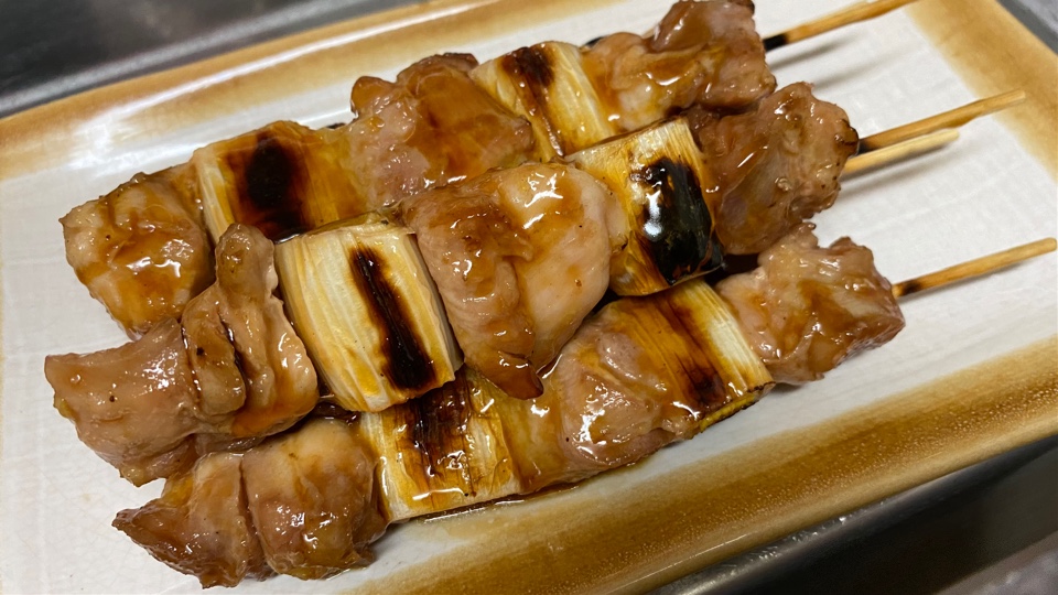 備長炭火焼鳥 ヤキトリ323