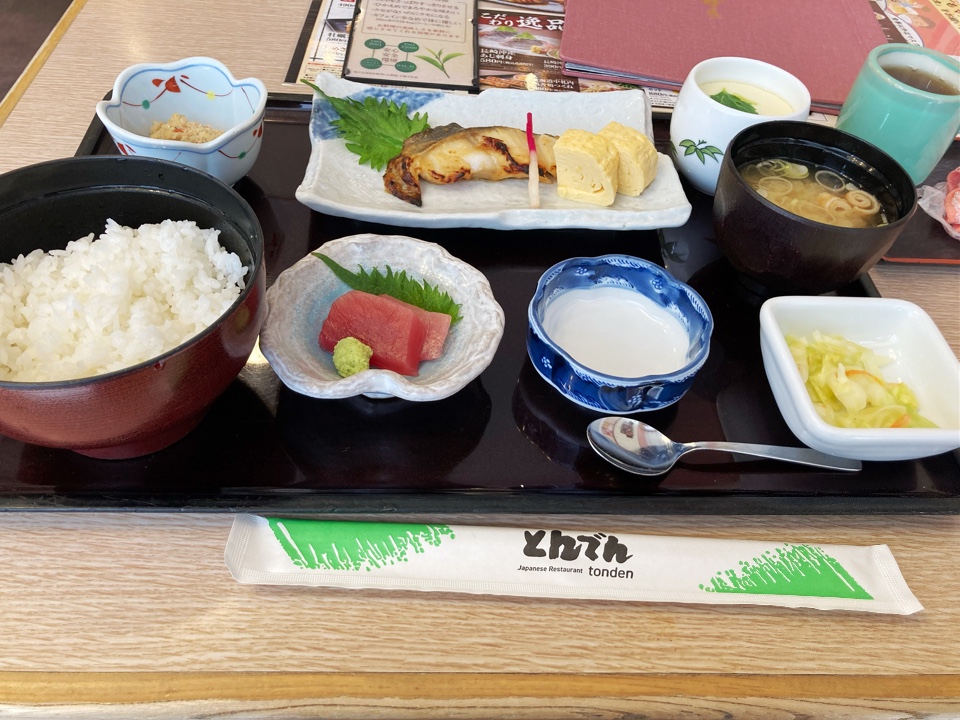 北海道生まれ 和食処とんでん 浦和四谷店