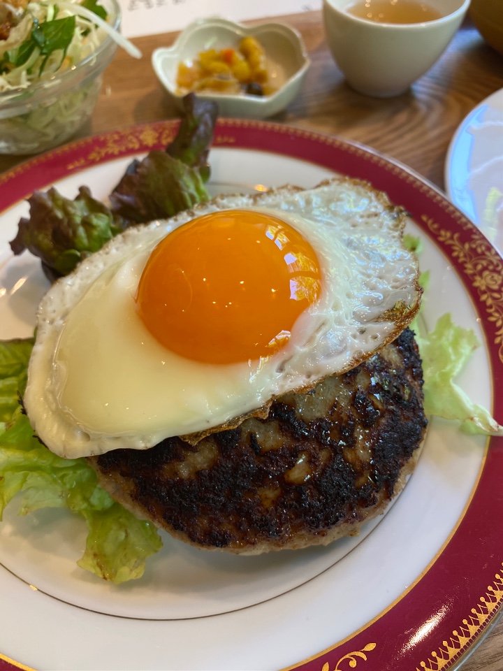 鉄板バーグ RUN Mっつん MATSUBARA店