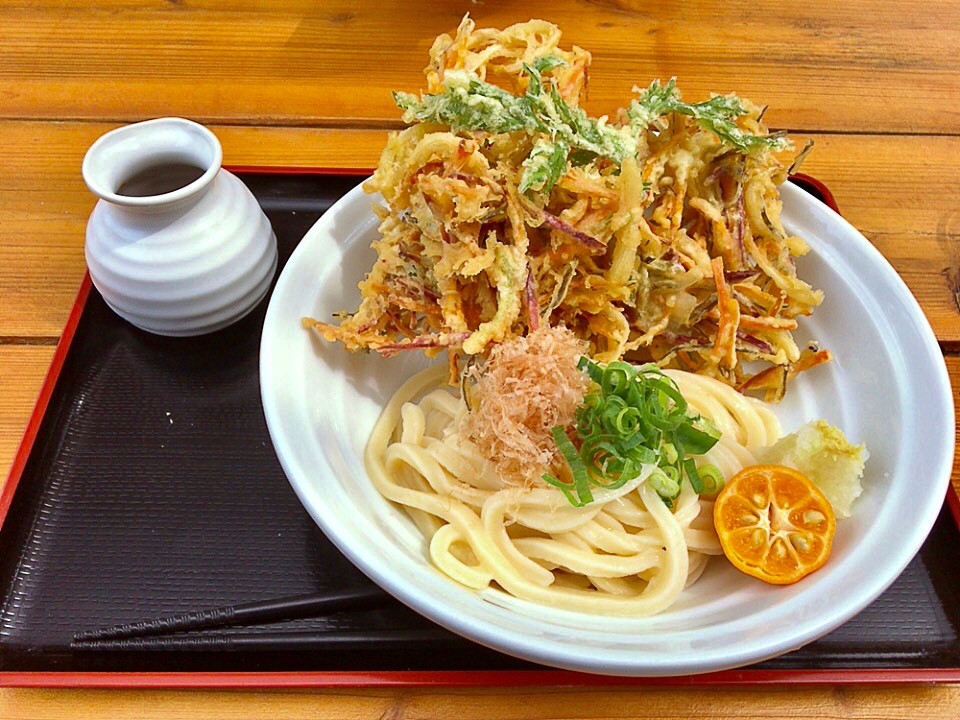 白糸うどんやすじ