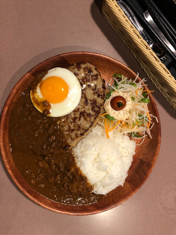 びっくりドンキー　ハンビー北谷店