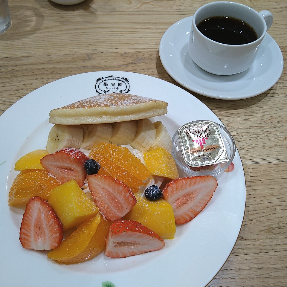 果実園リーベル日比谷シャンテ店