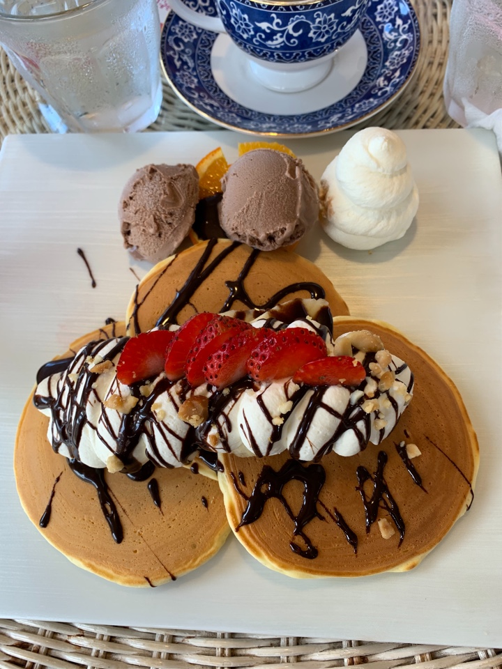 つきさむパンケーキ 金のスプーン