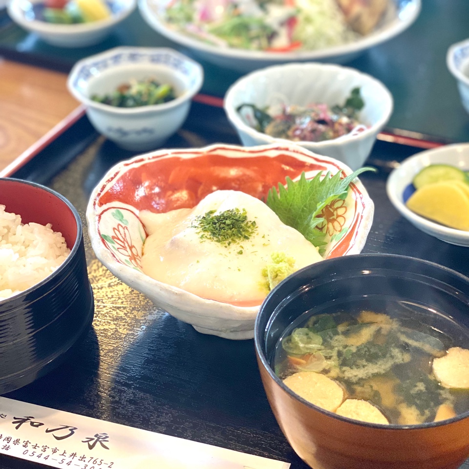 和乃泉