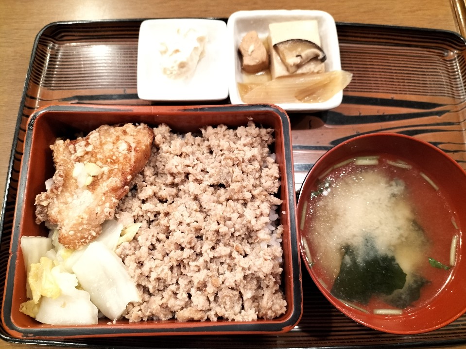 焼き鳥つくね 西新橋本店