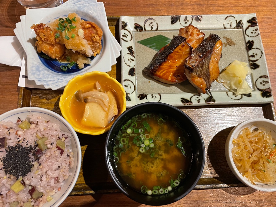 土鍋炊なかよし はなれ 恵比寿店