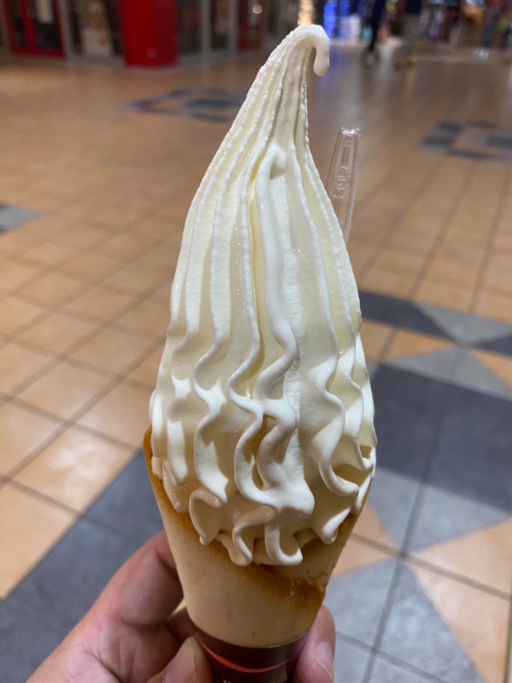 デザートキッチン シロネコヤ