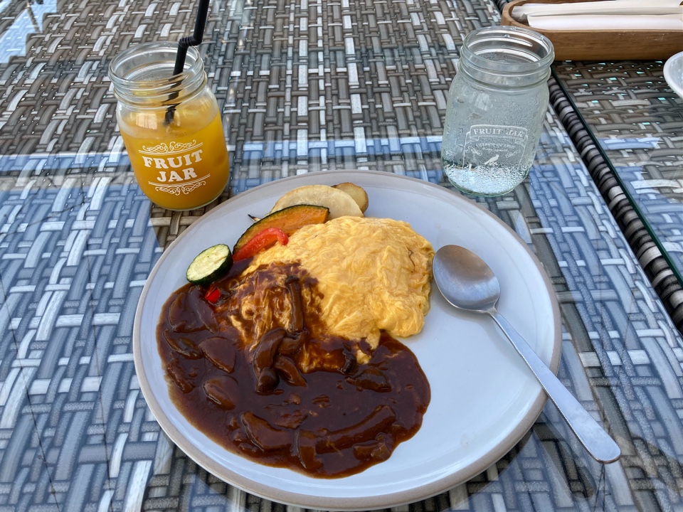 CORAL KITCHEN at cove