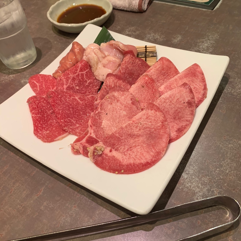 炭火焼肉のて 深井店