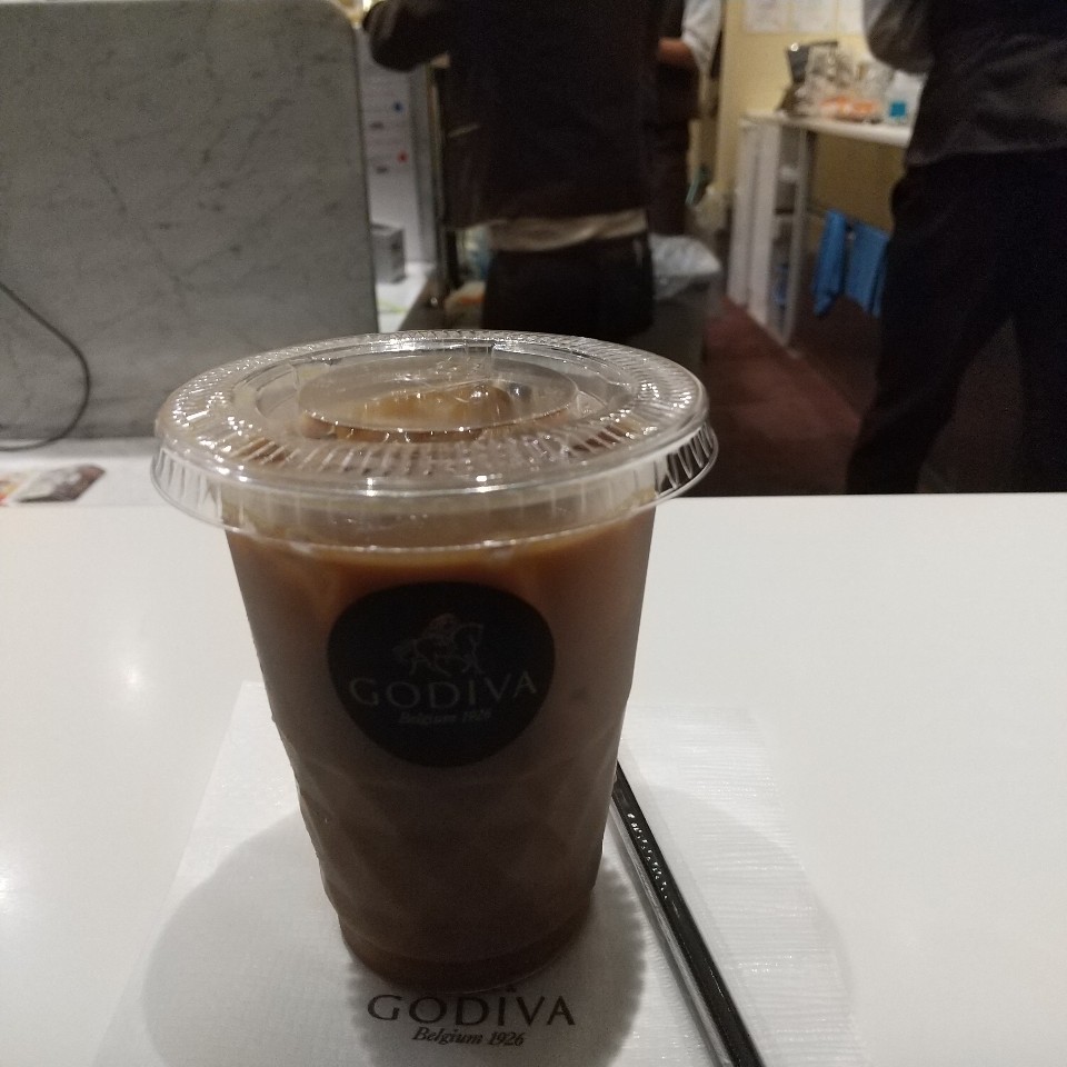 GODIVA 神戸三田プレミアム・アウトレット店