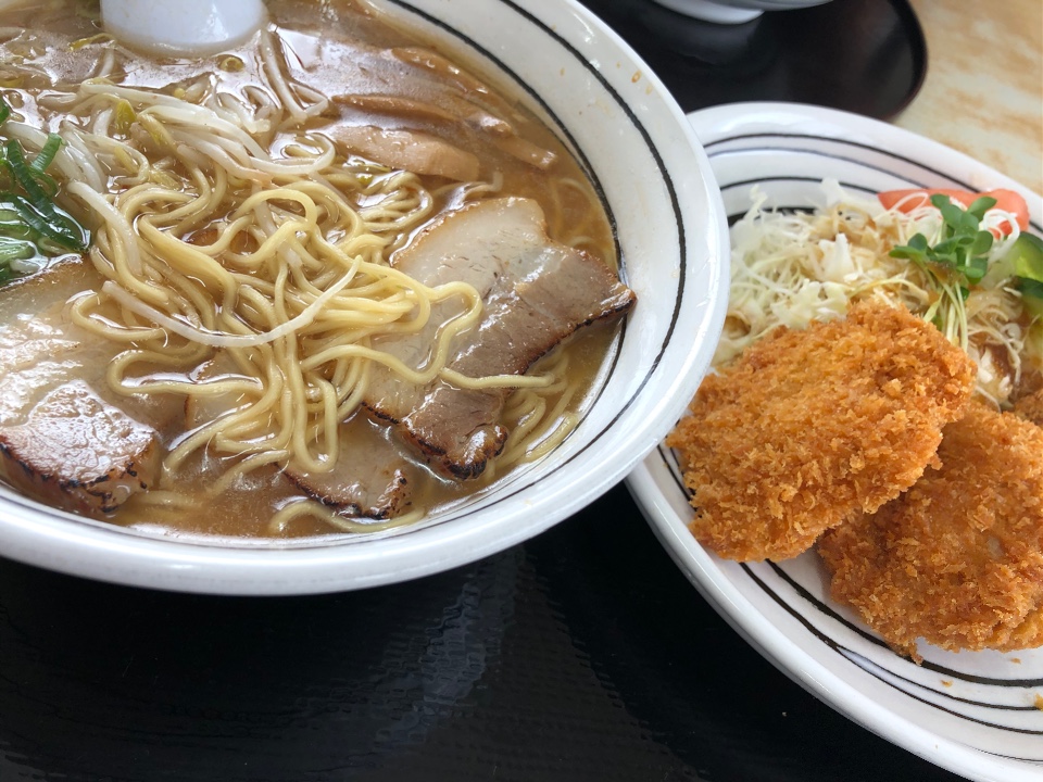 岡山の西大寺に向かう道沿いにあるお店 梶屋 ツクツク グルメ 投稿型グルメデーターベース