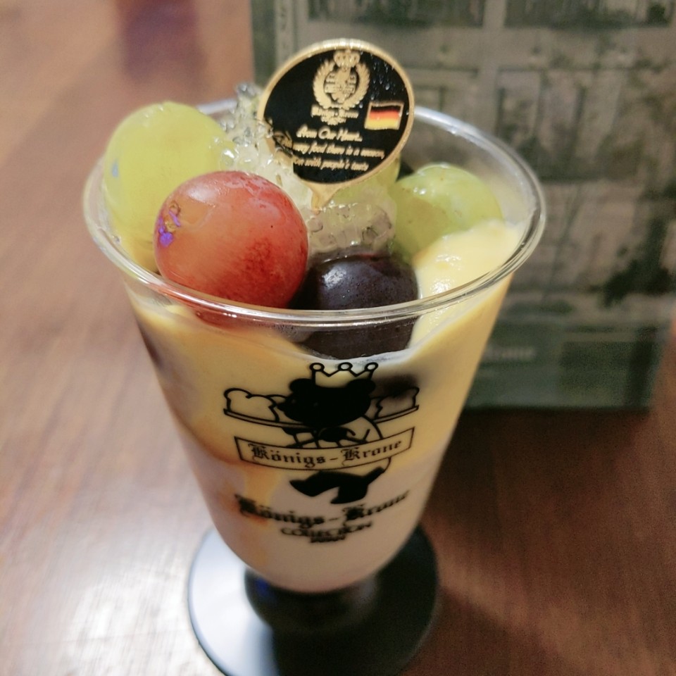 ケーニヒスクローネ 東京ギフトパレット店