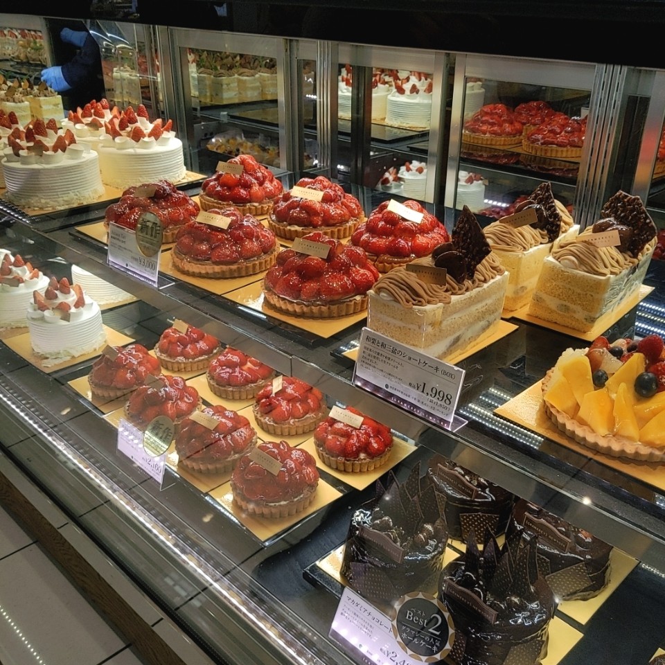 西武池袋の地下にある 洋菓子屋さん グラマシーニューヨーク 西武池袋店 ツクツク グルメ 投稿型グルメデーターベース