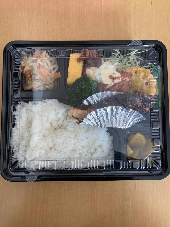 里膳