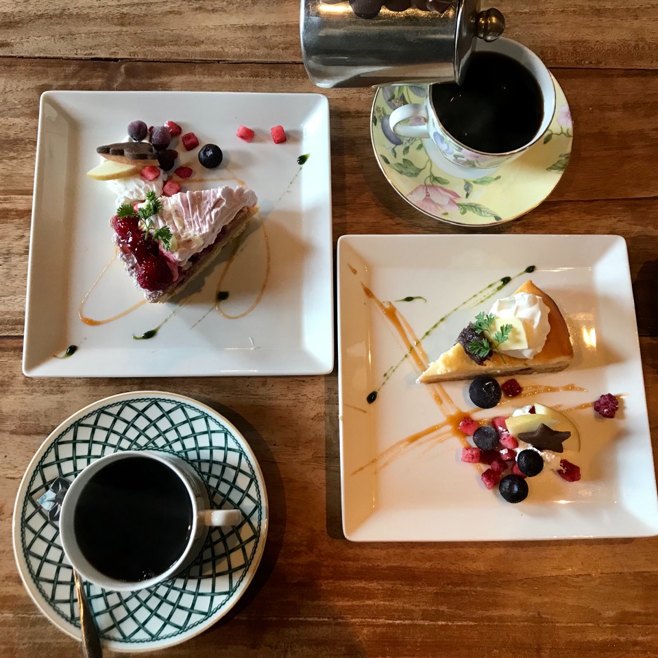 サローネ デル カフェハットリ