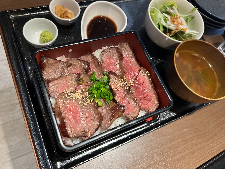 難波千日前 ハラミノカミサマ