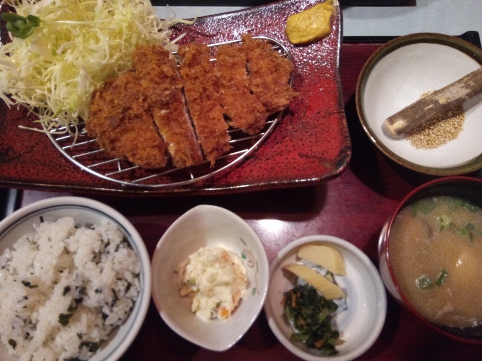 かつ波奈 館山店
