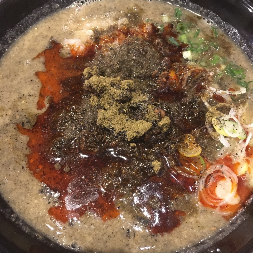 四川担々麺 ななつぼし 新橋店