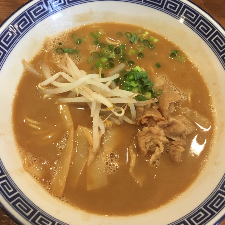 徳島ラーメン はるま