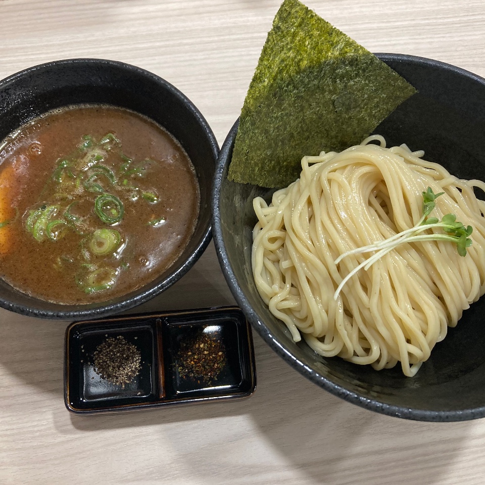 つけめん 満を持して